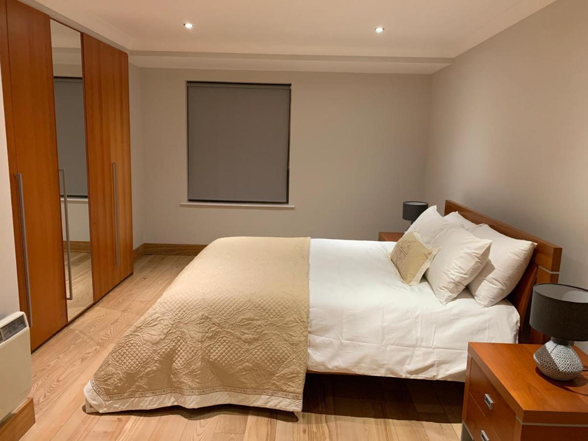 Killarney Town Apartment ภายนอก รูปภาพ